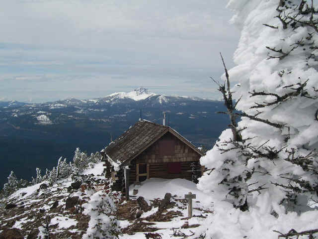 Black Butte fire lookout's summer residence